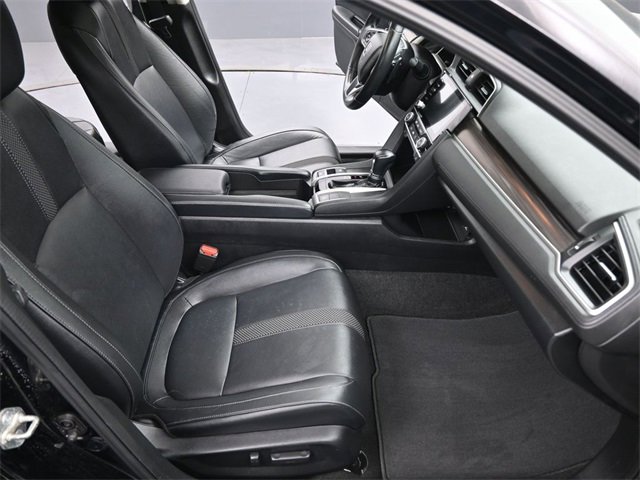 Used 2020 Honda Civic Touring image 24
