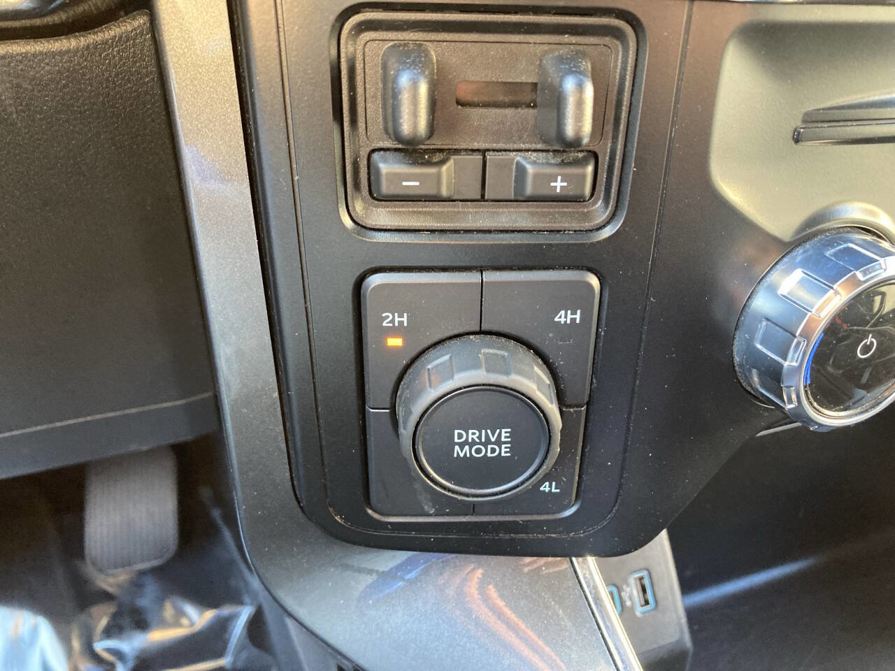 Used 2023 Ford F150 XLT w/ Equipment Group 302A High image 34