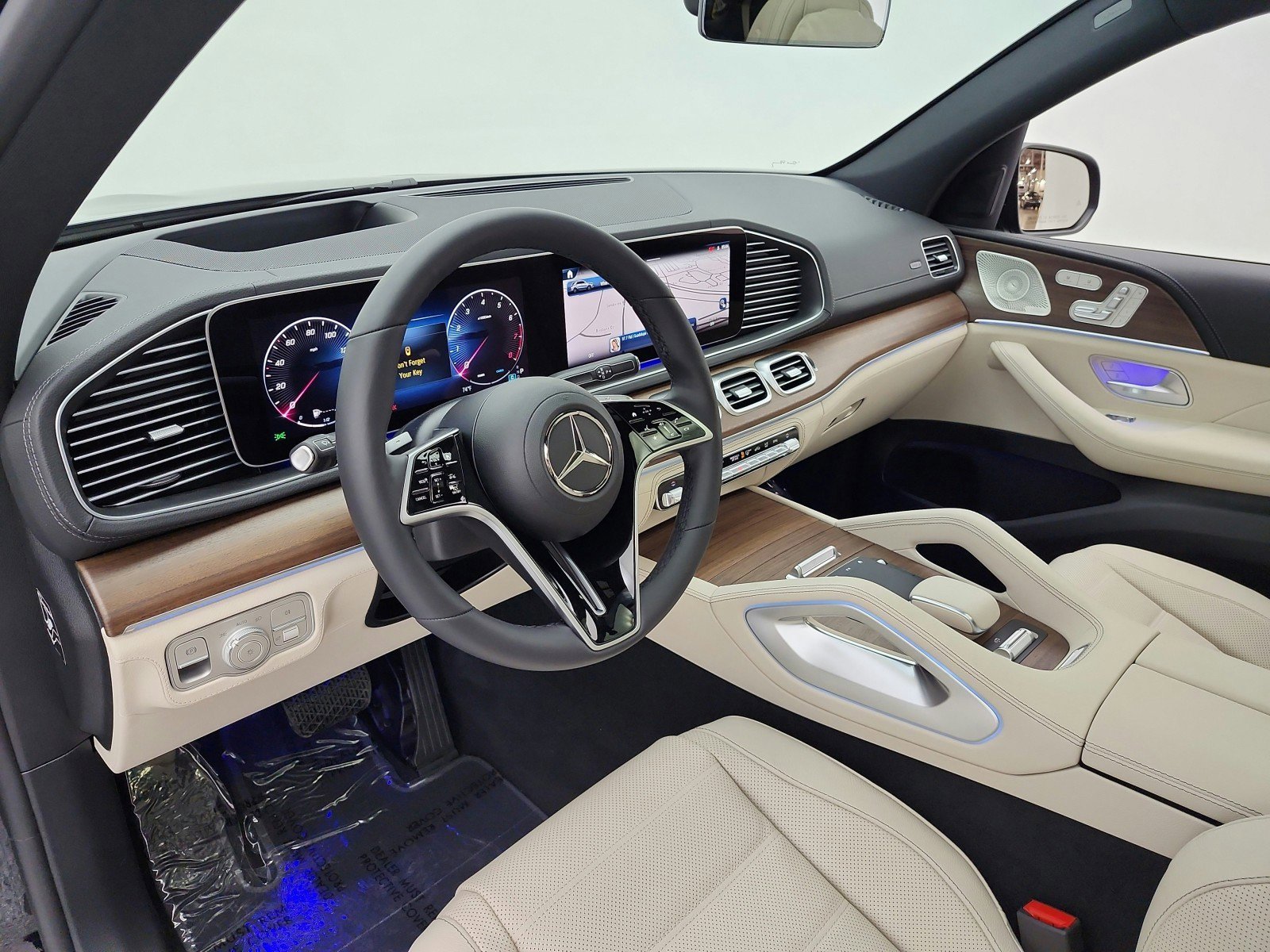 New 2026 Mercedes-Benz GLE 580 4MATIC image 9