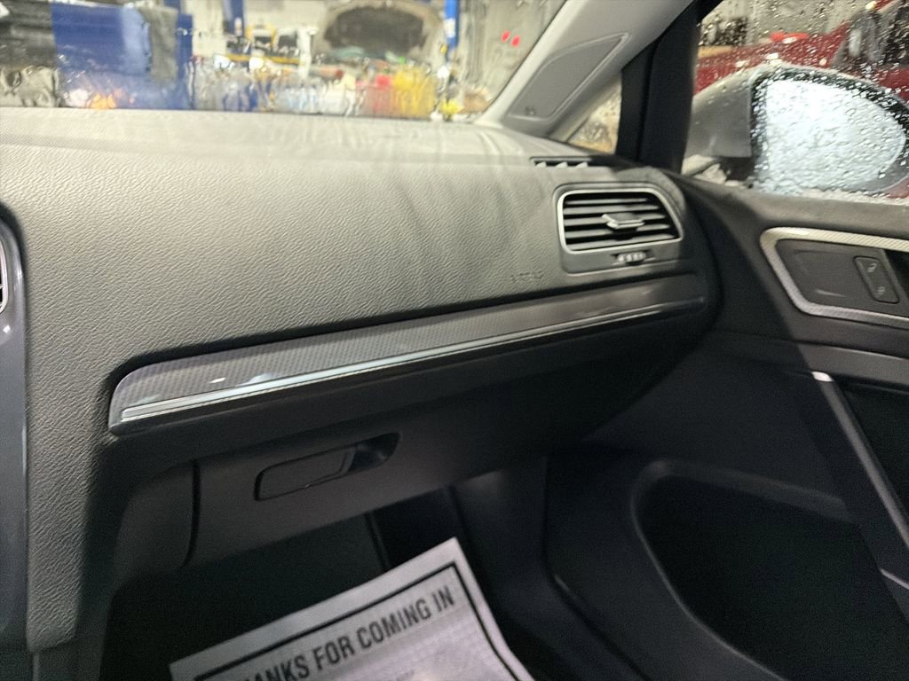 Used 2017 Volkswagen Golf Alltrack SE image 25