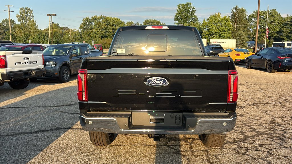 New 2026 Ford F150 Lariat w/ Equipment Group 501A Mid AWD/4WD image 29