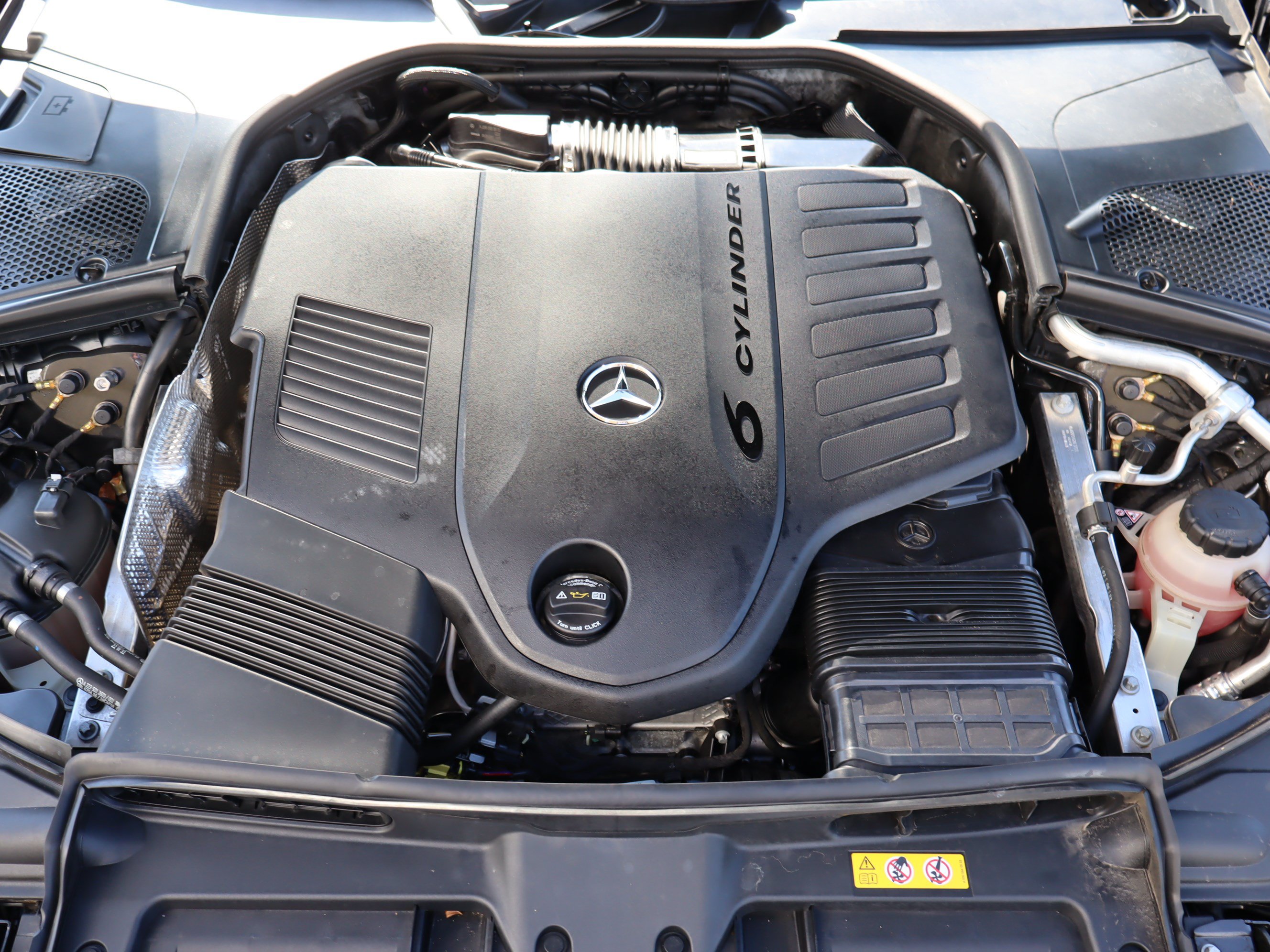 Used 2023 Mercedes-Benz S 500 4MATIC image 43