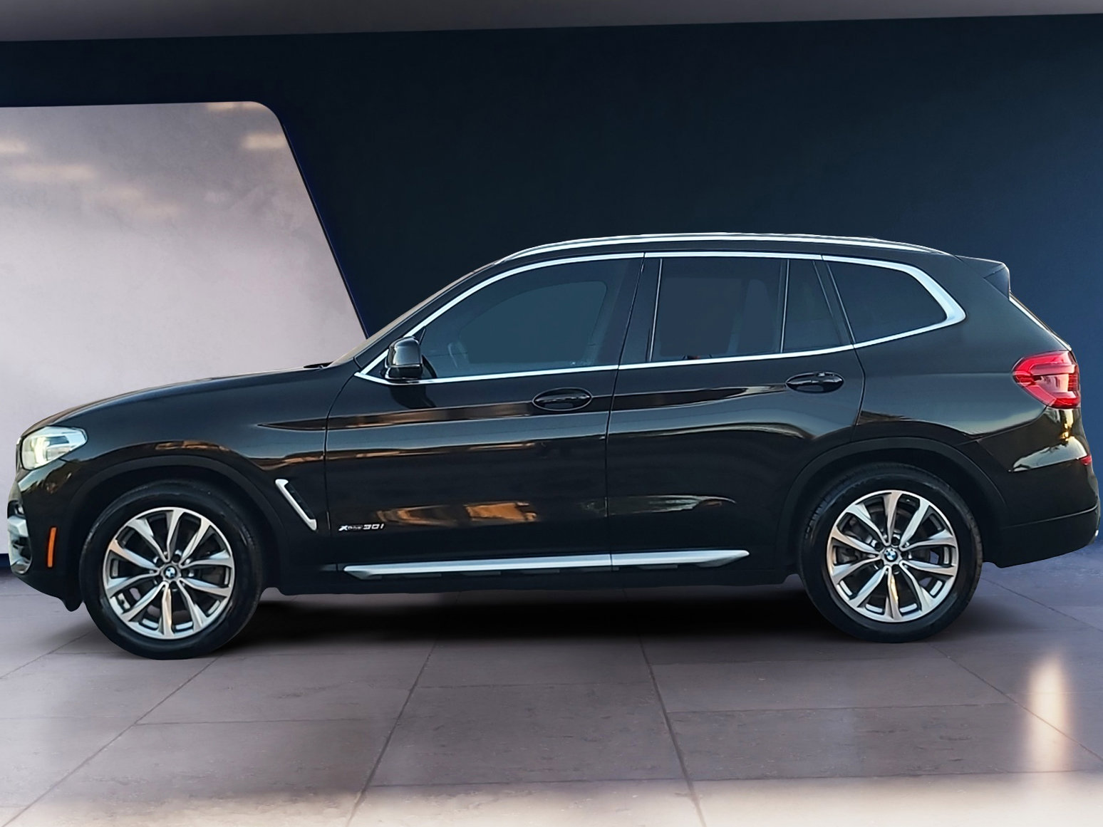 Used 2018 BMW X3 xDrive30i image 2