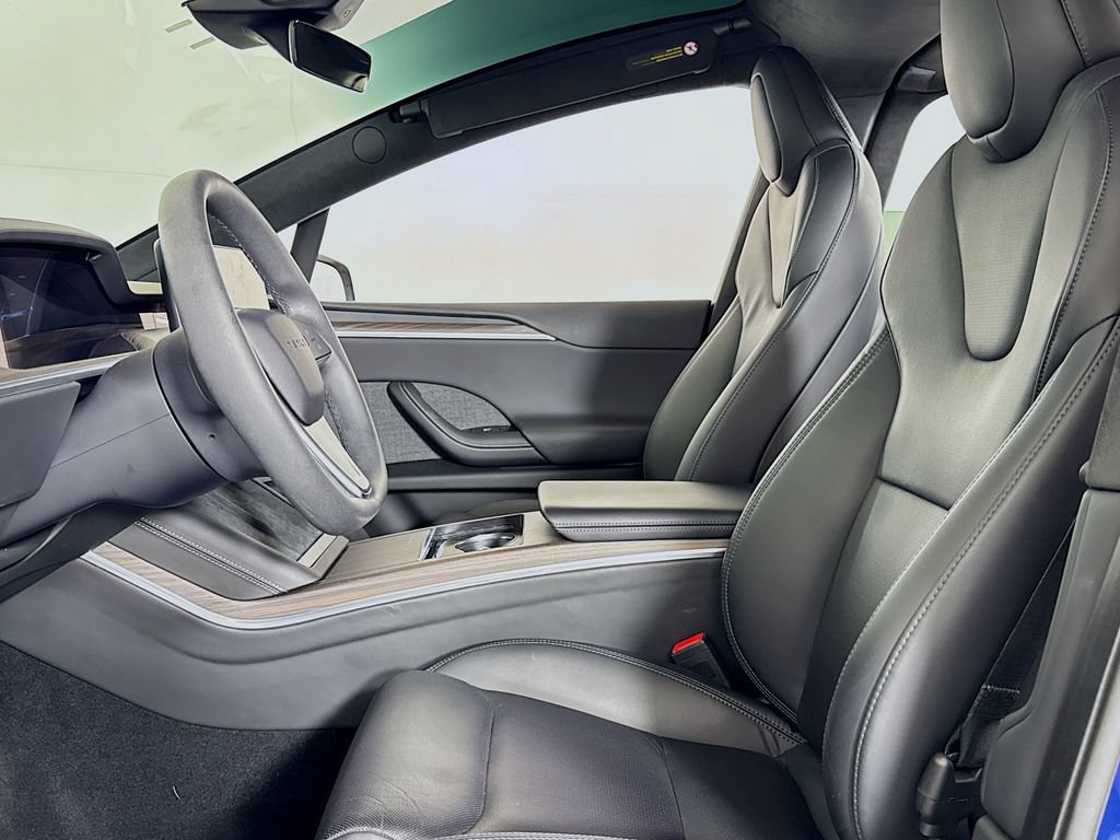 Used 2023 Tesla Model X AWD/4WD image 9