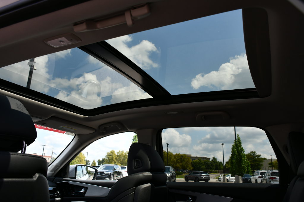 Used 2023 Acura MDX FWD image 32