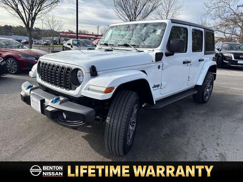 Used 2024 Jeep Wrangler Unlimited w/ Convenience Group image 4