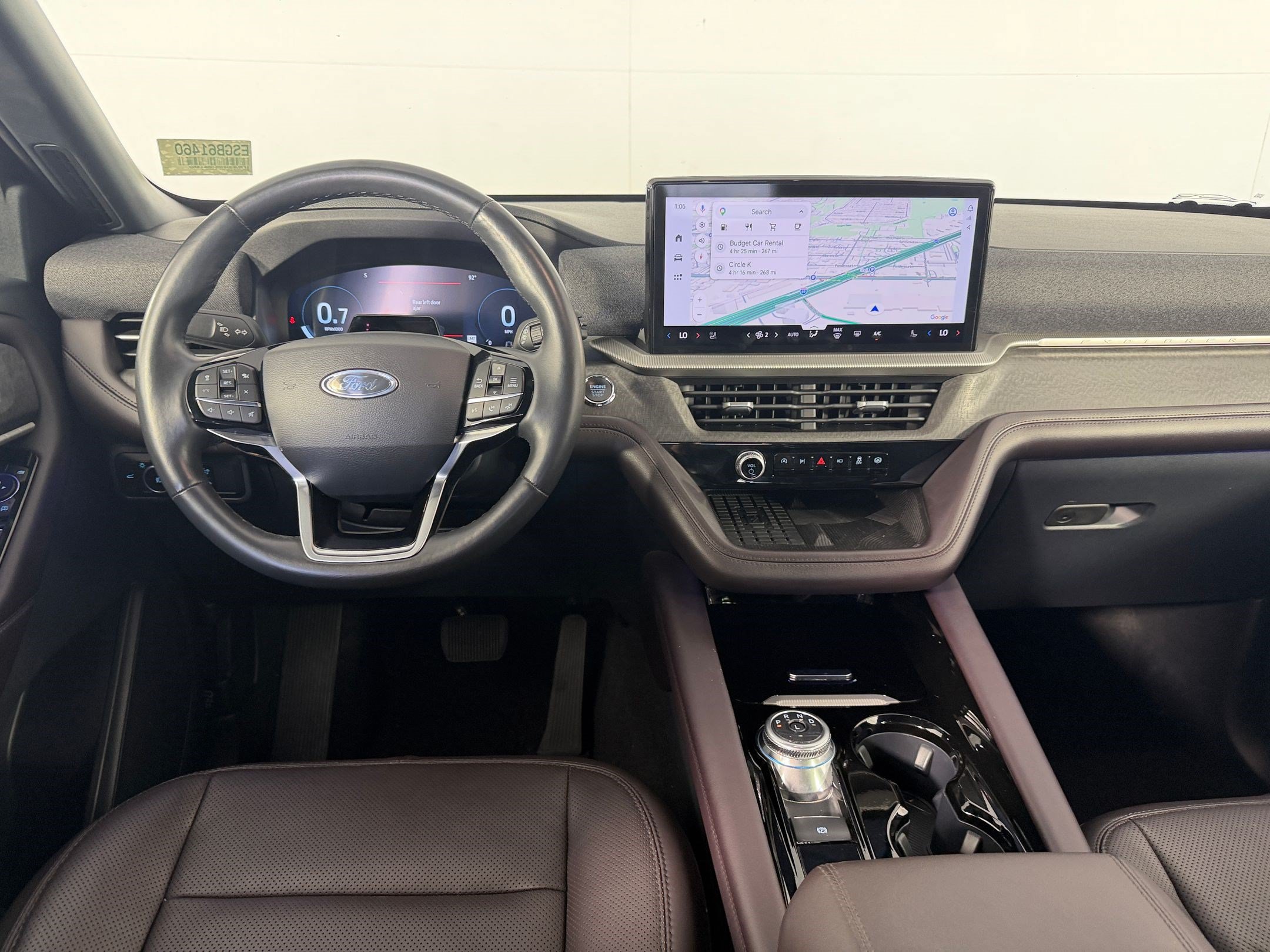 Used 2025 Ford Explorer Platinum w/ LUX Leather Package AWD/4WD image 32