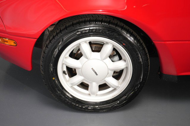 Used 1990 MAZDA MX-5 Miata RWD image 28