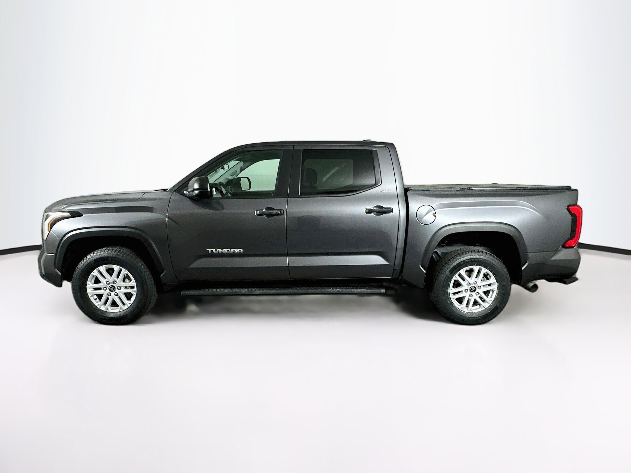 Used 2024 Toyota Tundra SR5 AWD/4WD image 4