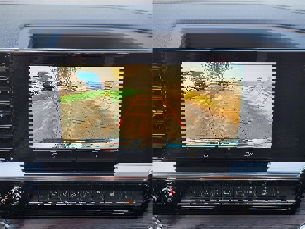 New 2026 GMC Sierra 1500 SLT image 12