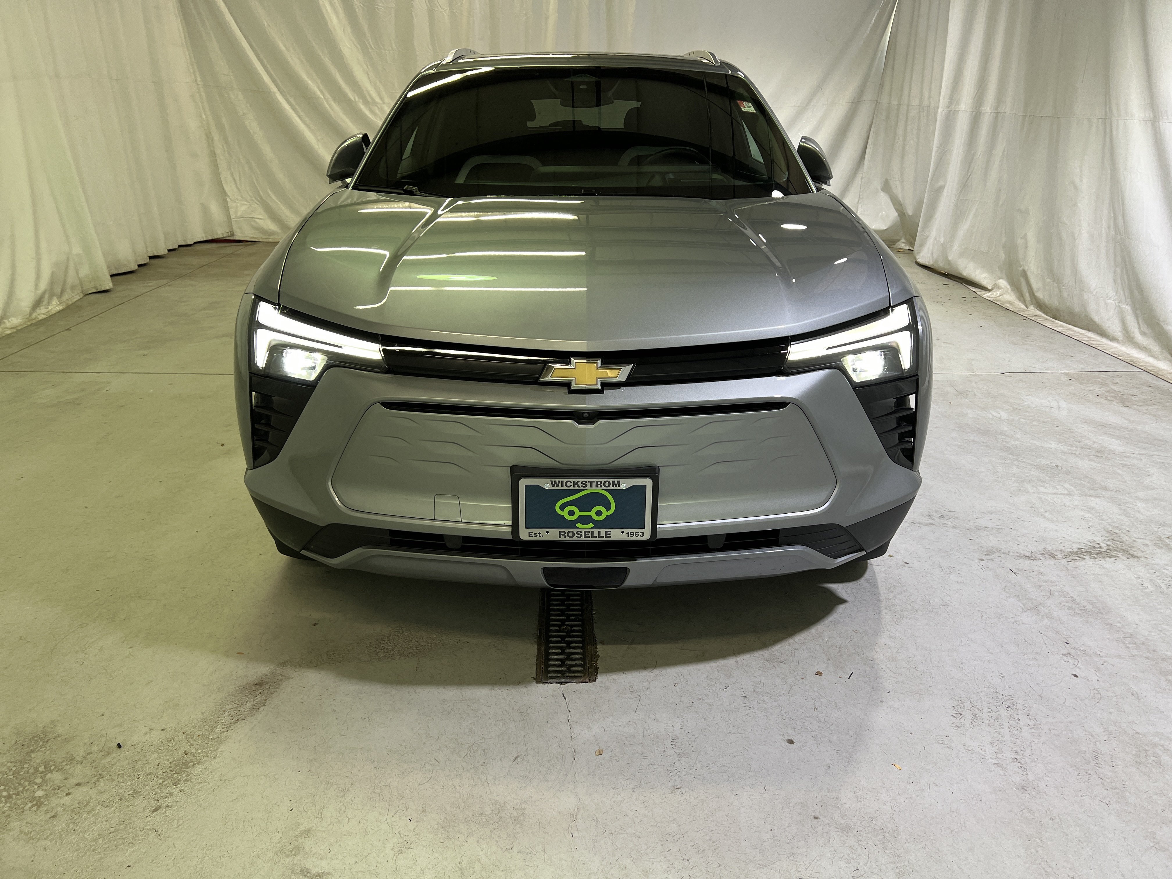 Certified 2024 Chevrolet Blazer EV LT AWD/4WD image 3