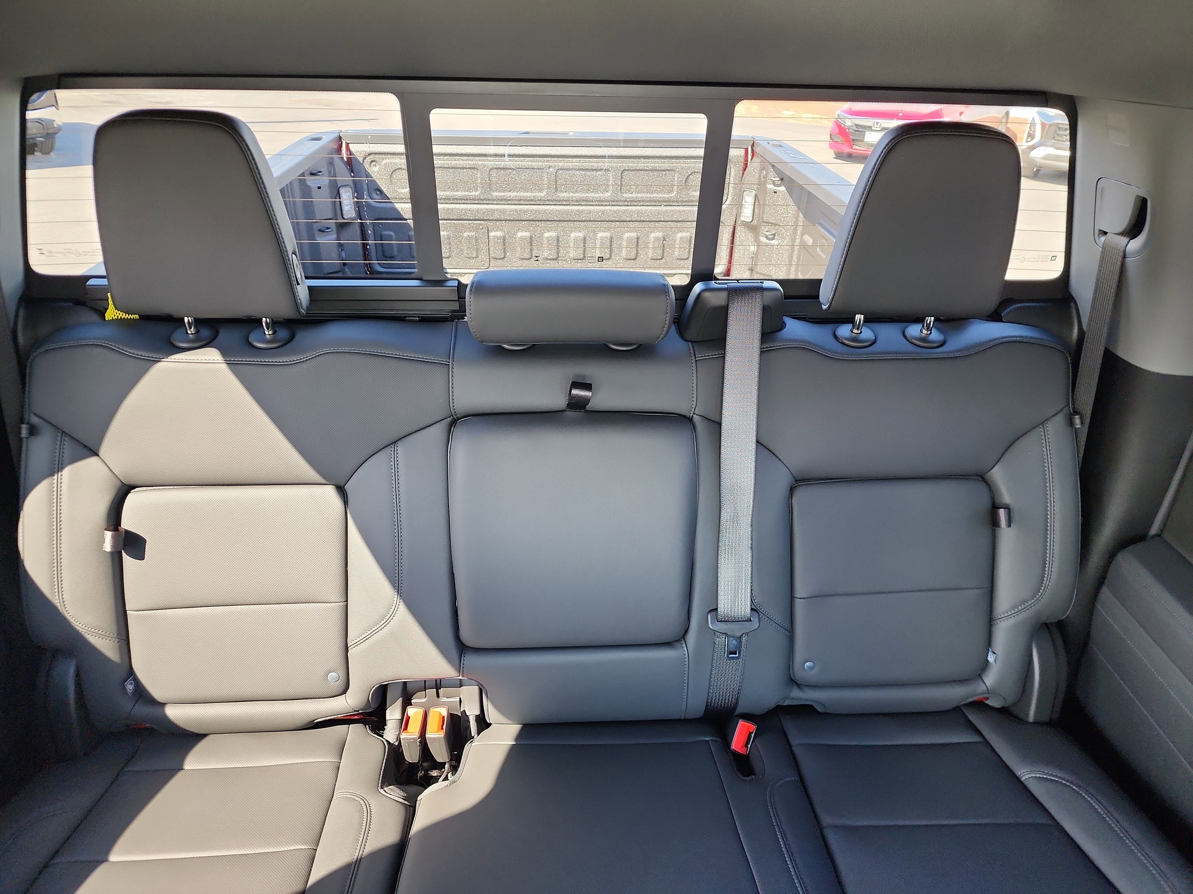 New 2026 Chevrolet Silverado 2500 LTZ w/ LTZ Convenience Package image 24