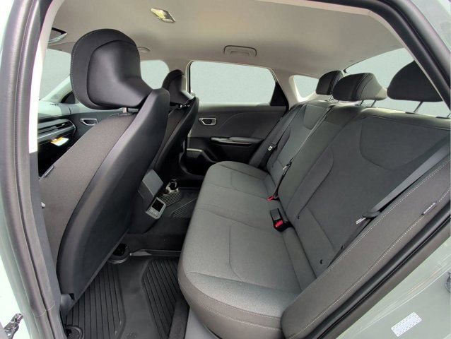 New 2026 Kia K4 FWD image 19