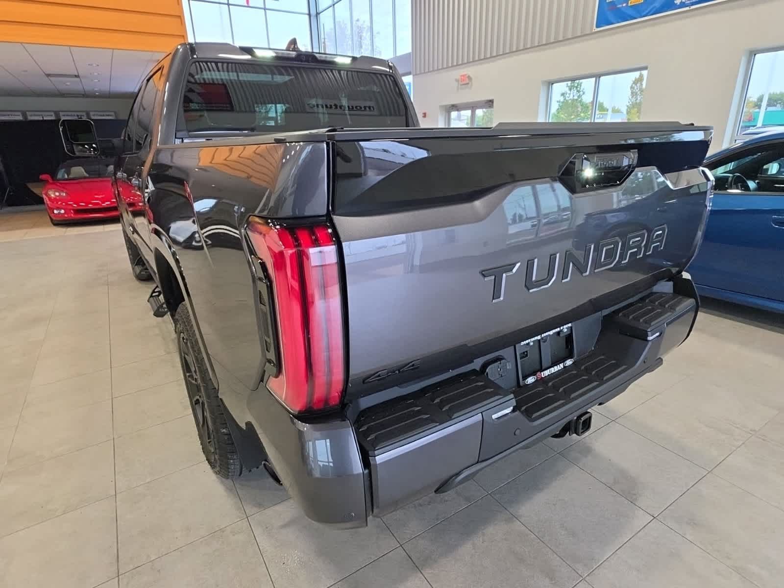 Used 2026 Toyota Tundra Platinum w/ TRD Off-Road Package AWD/4WD image 8