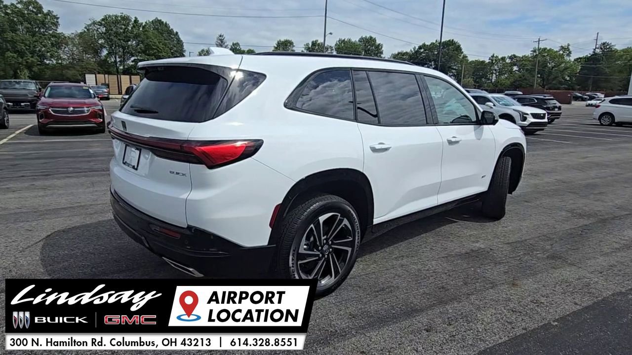 New 2026 Buick Enclave Sport Touring w/ Power Package image 8