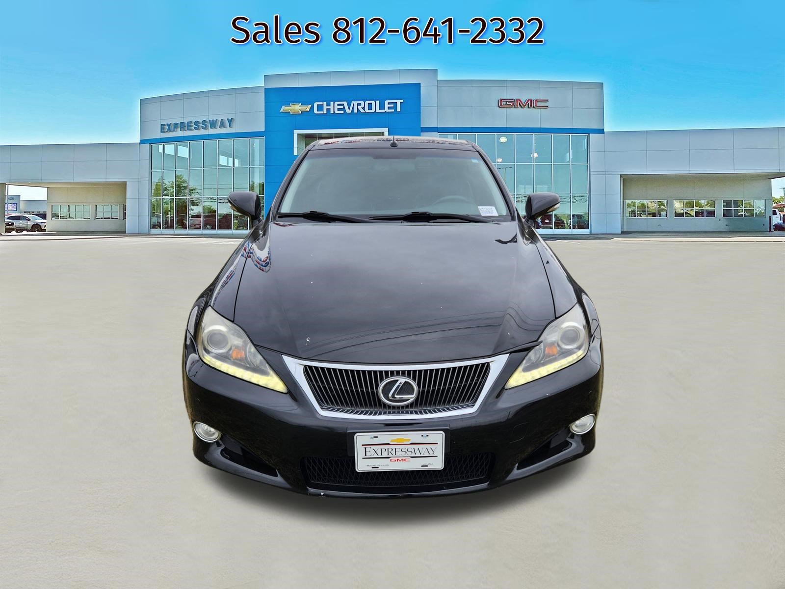Used 2011 Lexus IS 250C w/ Luxury Pkg image 2