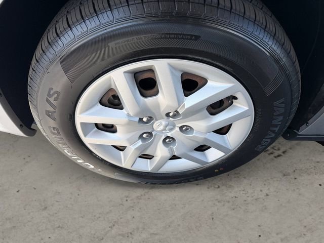Used 2015 RAM C/V Tradesman w/ UConnect Hands-Free Group image 13