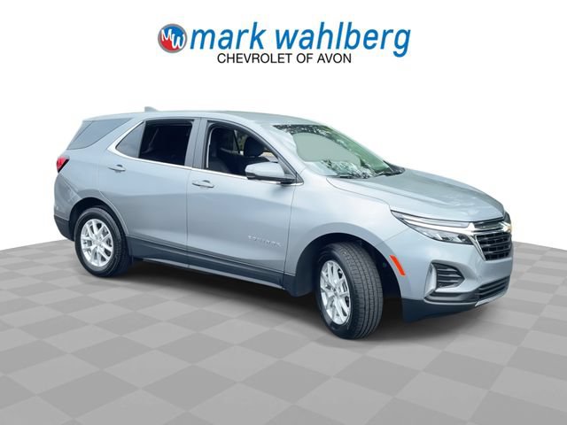 Used 2023 Chevrolet Equinox LT AWD/4WD image 2