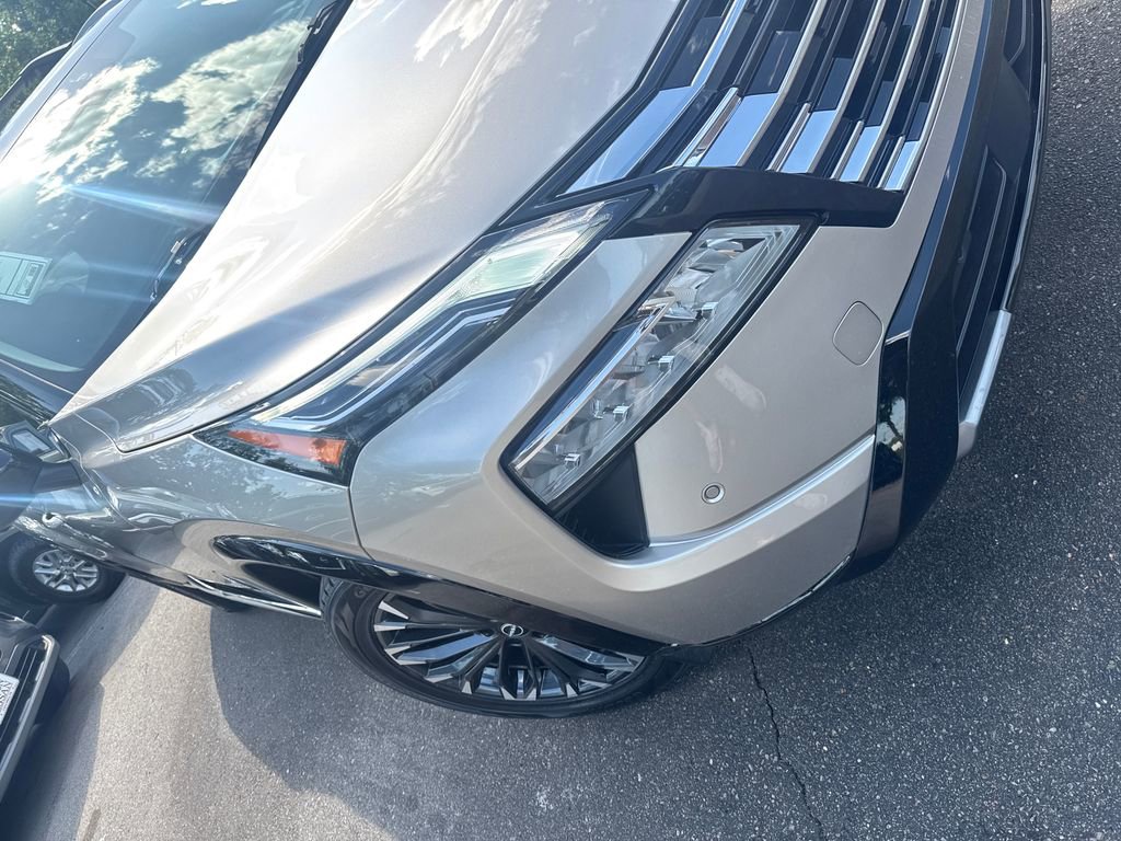 Used 2025 Nissan Rogue Platinum w/ Platinum Premium Package FWD image 36