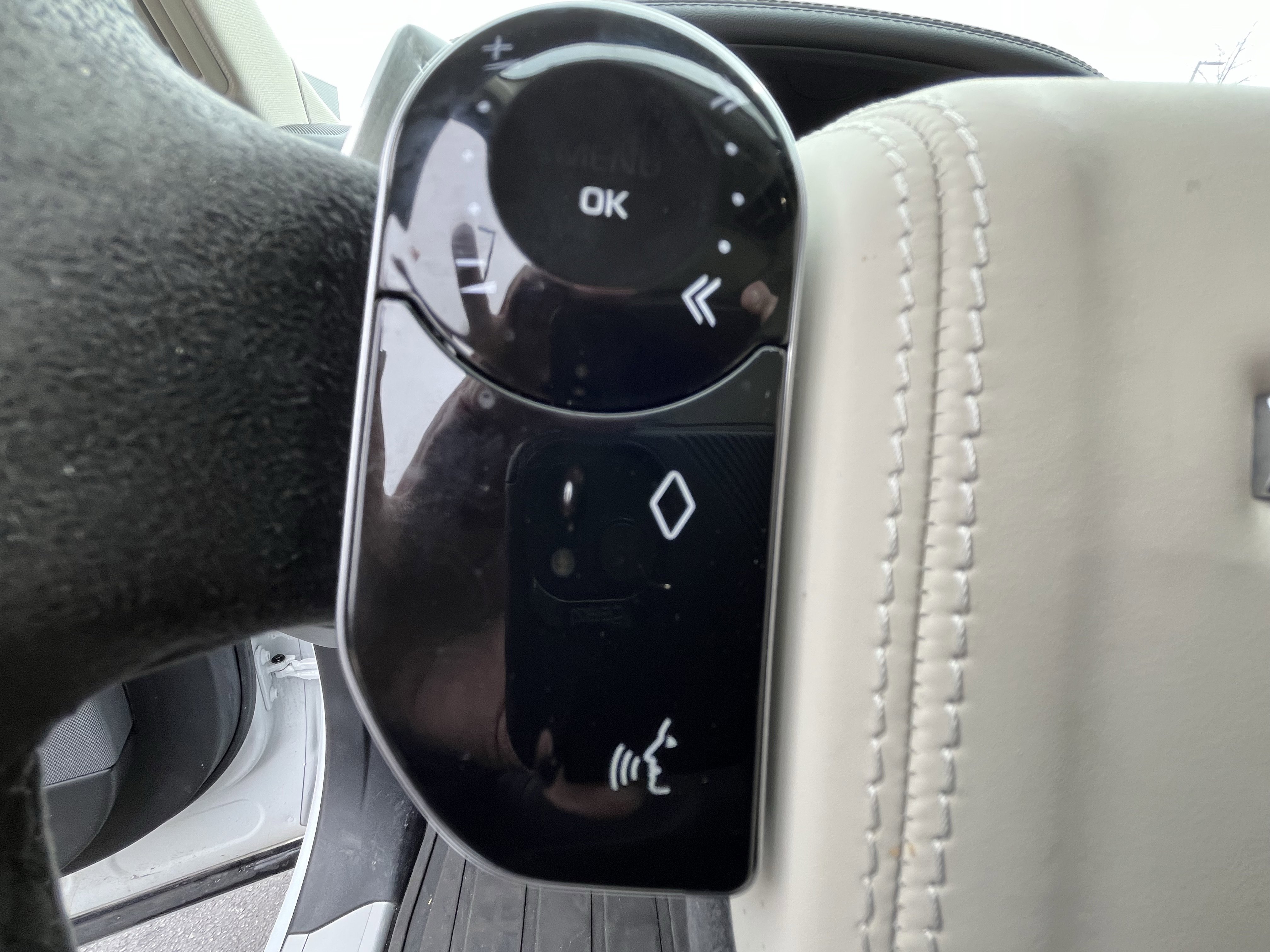 Used 2021 Land Rover Range Rover Sport HST image 19