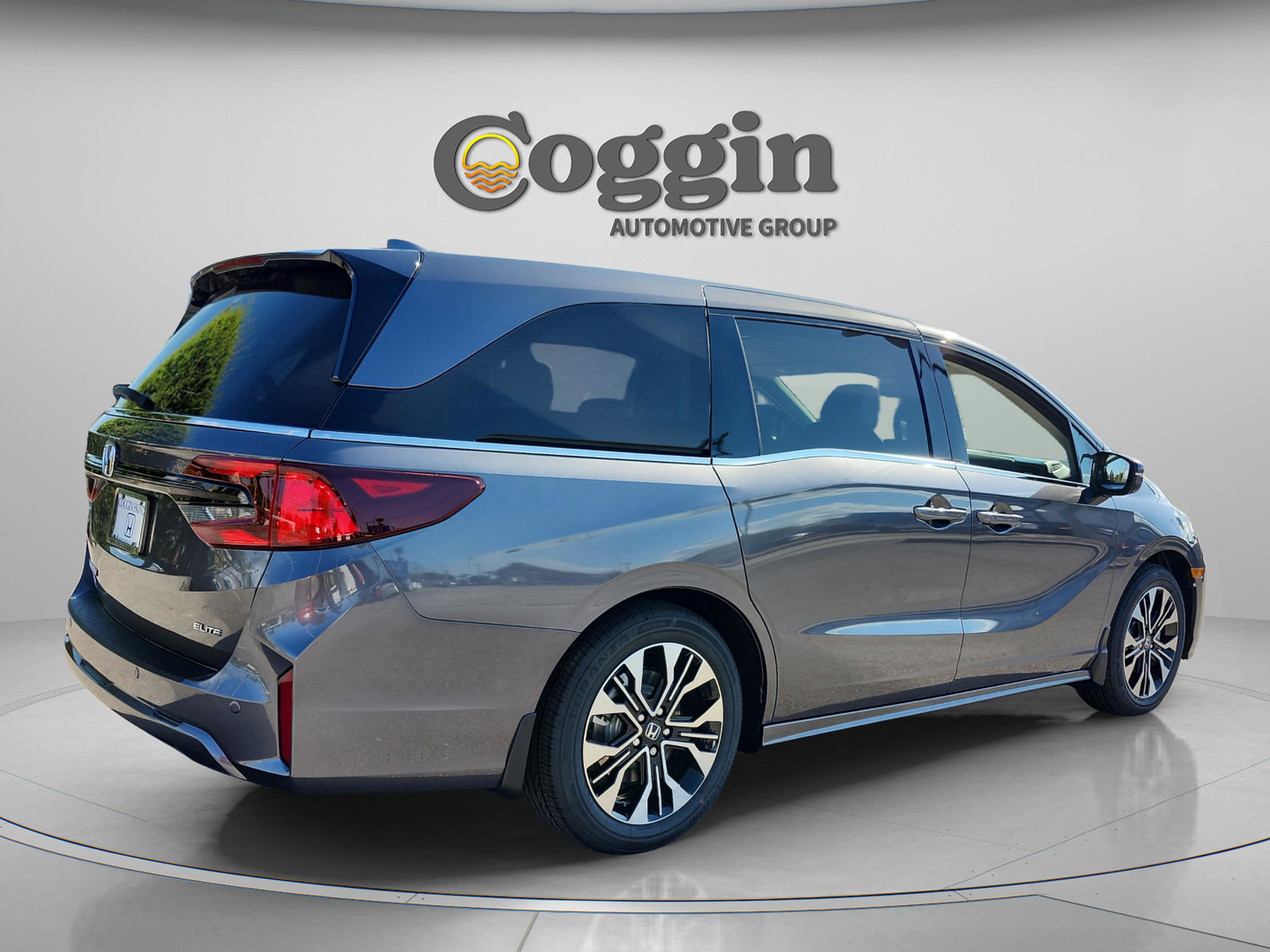 New 2026 Honda Odyssey Elite image 5