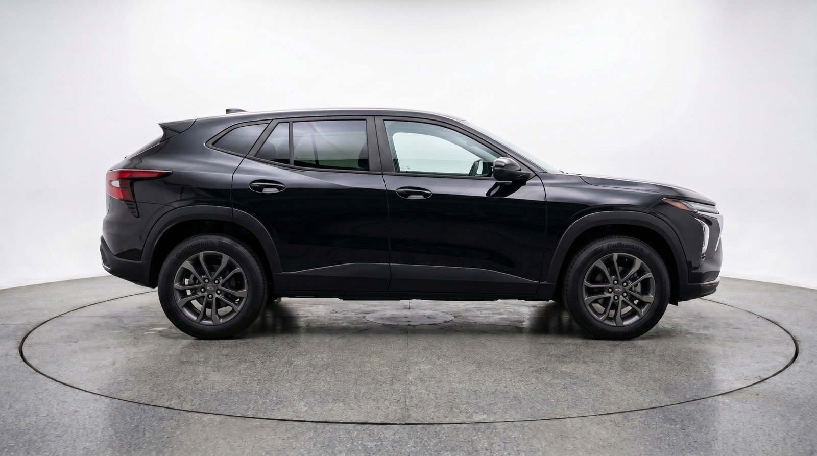 Used 2025 Chevrolet TrailBlazer LT w/ Driver Confidence Package AWD/4WD image 11