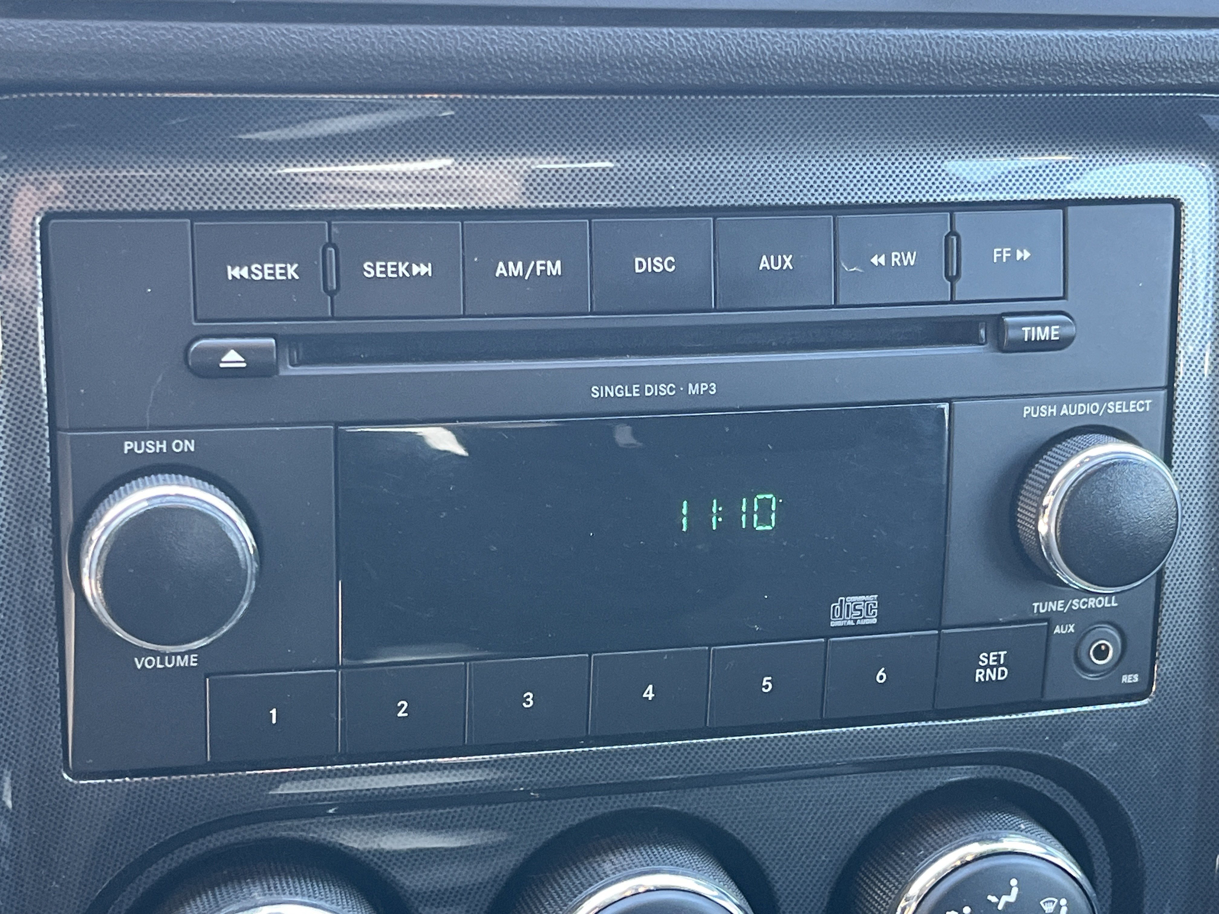 Used 2010 Dodge Challenger R/T image 5