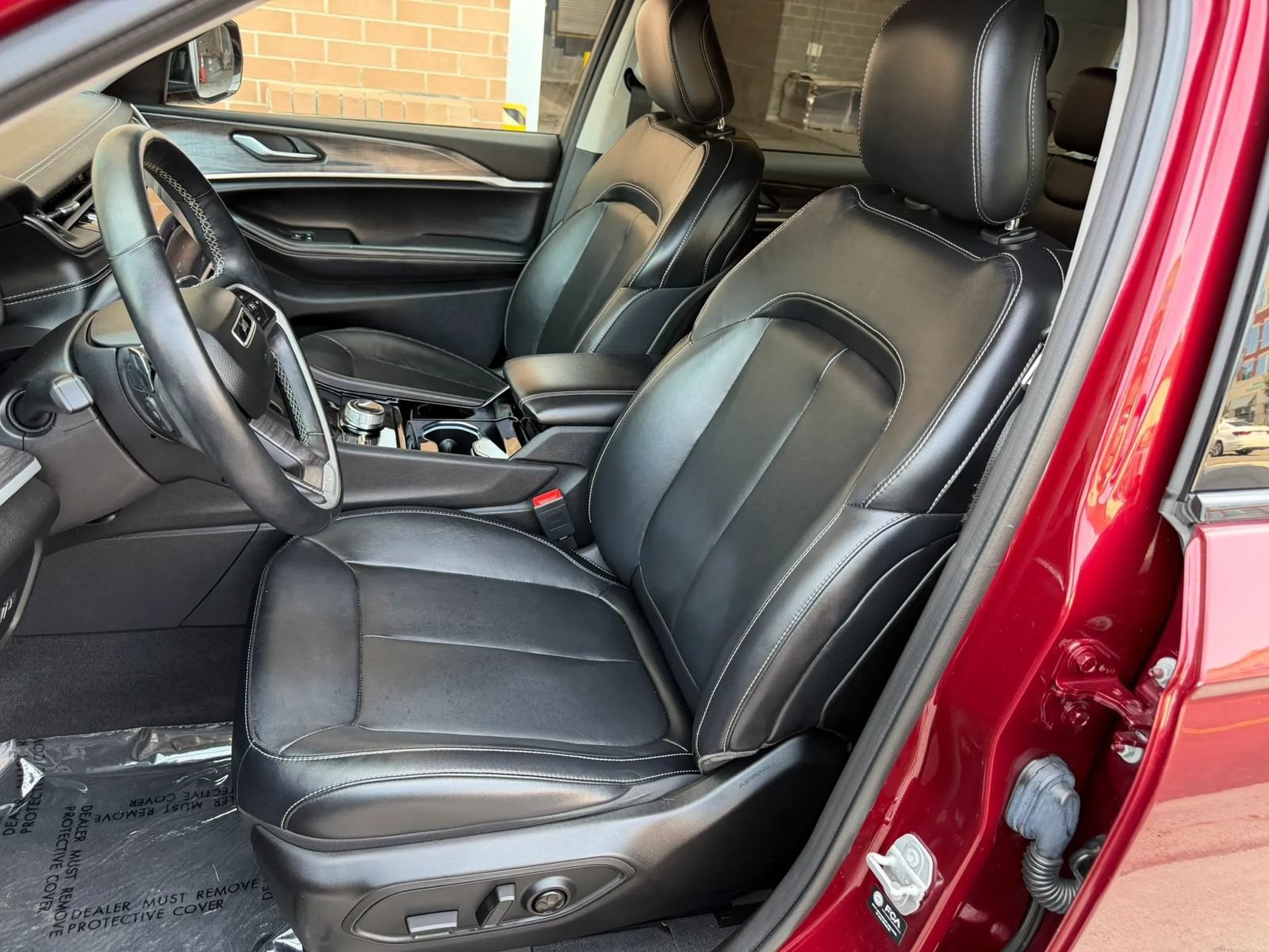 Used 2021 Jeep Grand Cherokee L Limited AWD/4WD image 2