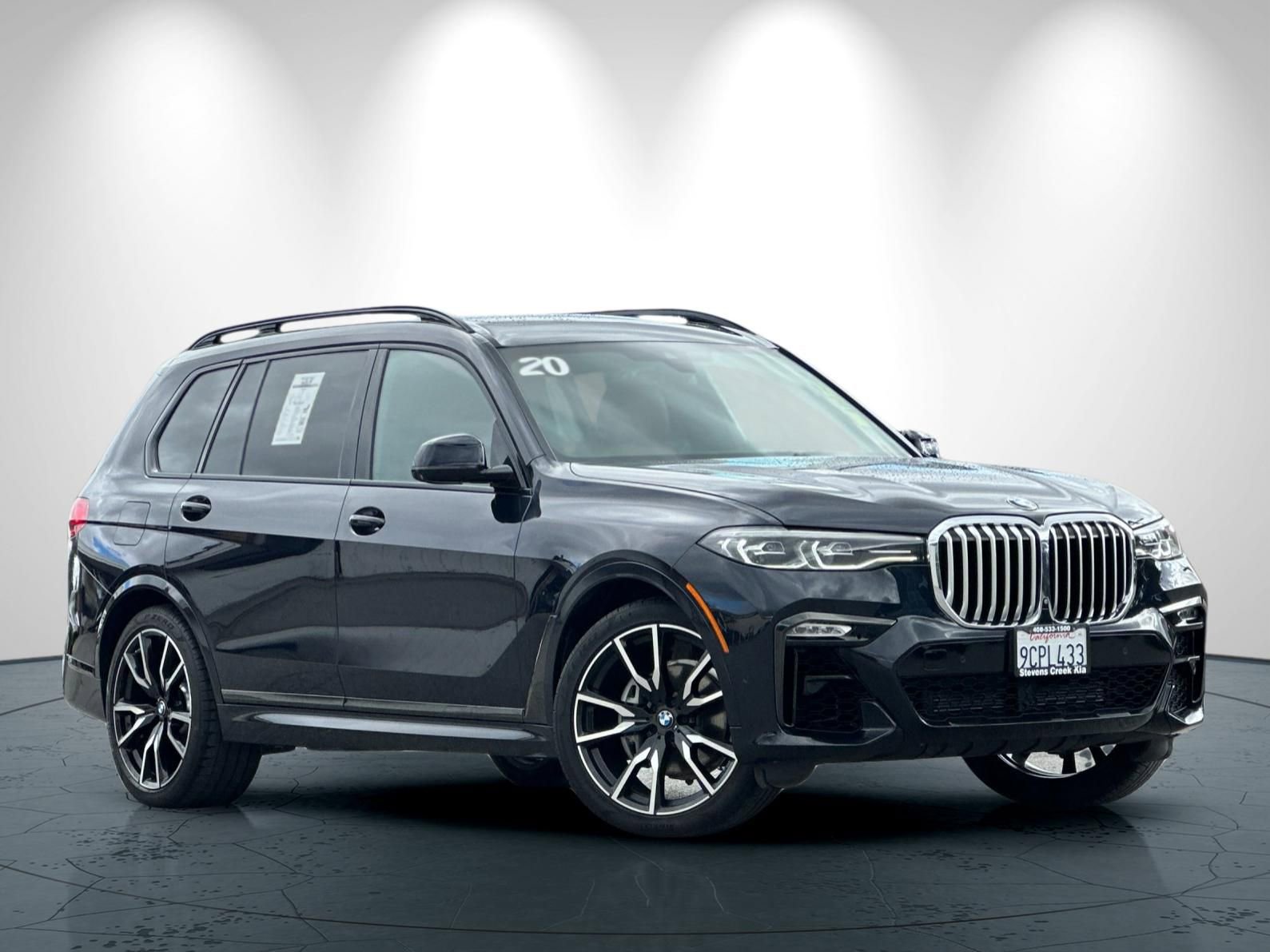 Used 2020 BMW X7 xDrive40i w/ M Sport Package AWD/4WD image 2