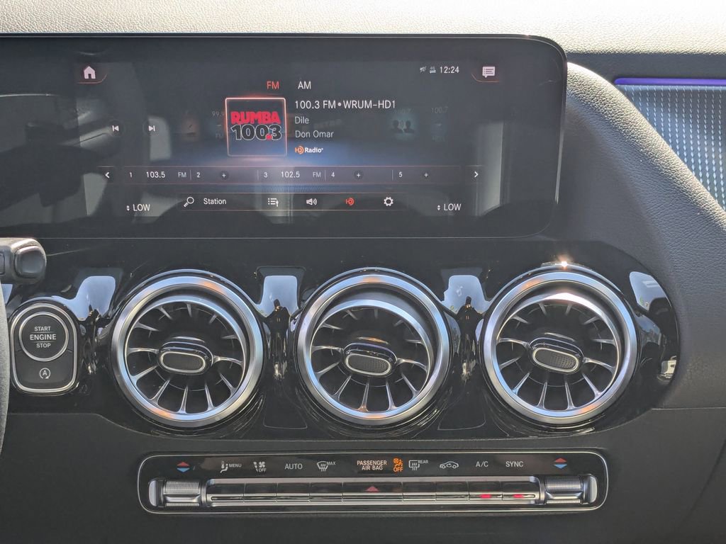 New 2022 Mercedes-Benz GLA 250 4MATIC image 5