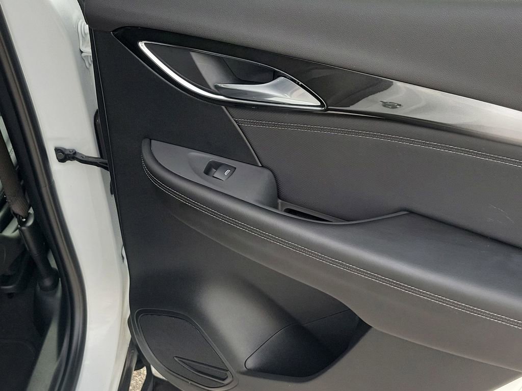 Used 2025 Buick Envision Preferred image 47