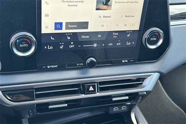 New 2025 Lexus RX 350 FWD image 17