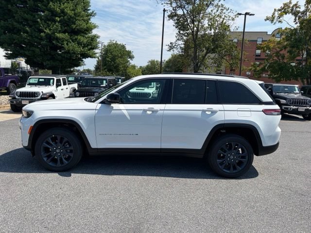 New 2026 Jeep Grand Cherokee Limited AWD/4WD image 4