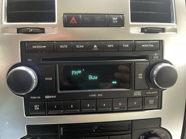 Used 2005 Chrysler 300 C w/ Protection Group II RWD image 16