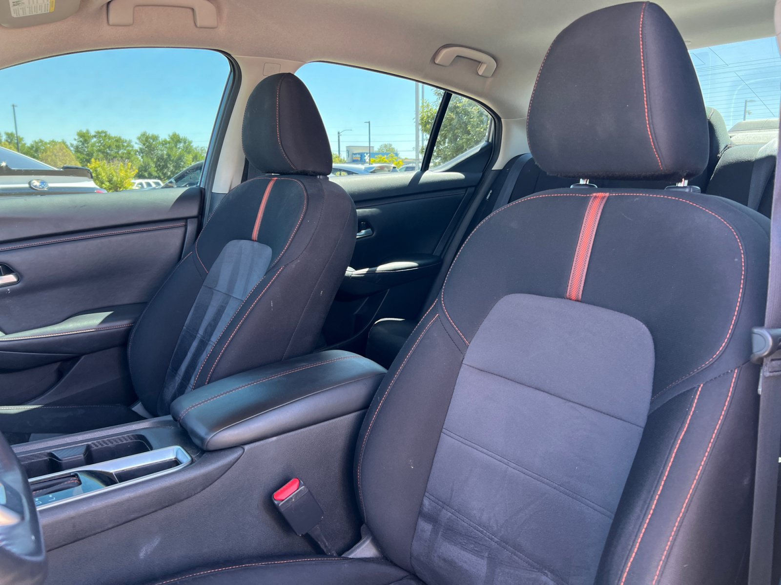 Used 2024 Nissan Sentra SR FWD image 13