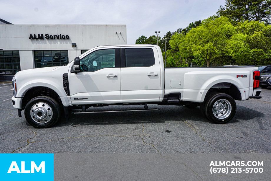 Used 2025 Ford F450 Platinum w/ FX4 Off-Road Package image 7