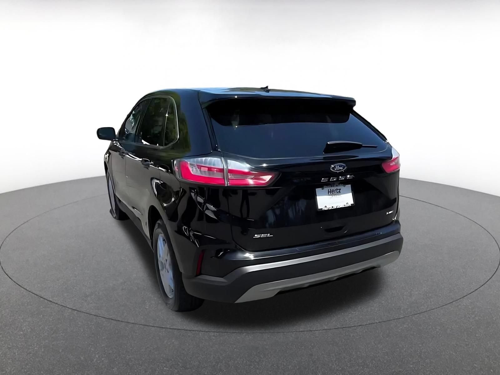 Used 2024 Ford Edge SEL AWD/4WD image 14