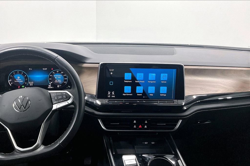 Used 2024 Volkswagen Atlas SE image 6