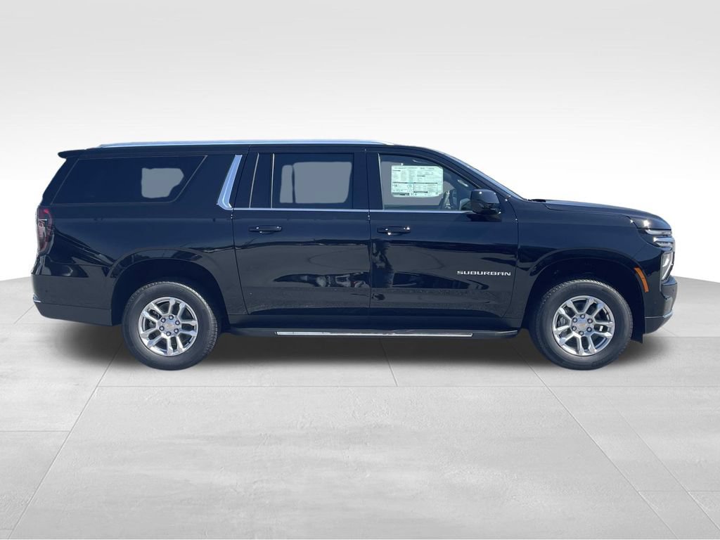 New 2026 Chevrolet Suburban LS w/ Max Trailering Package AWD/4WD image 2
