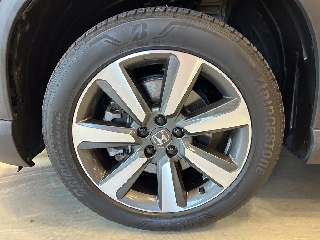 Used 2023 Honda Pilot Touring image 27