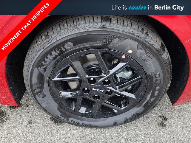 New 2025 Kia K5 LXS image 13