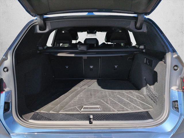 Used 2025 BMW X3 xDrive30i w/ M Sport Package image 6