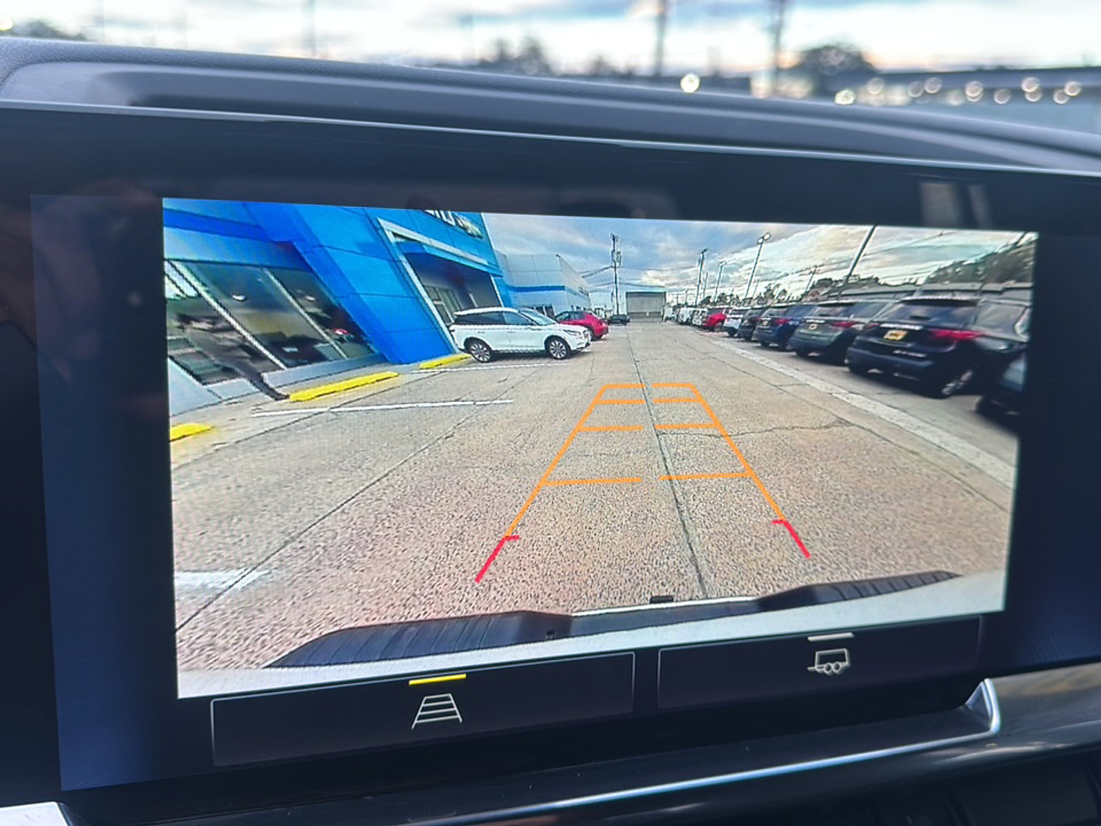 Used 2025 Chevrolet Silverado 2500 LT w/ Convenience Package image 41