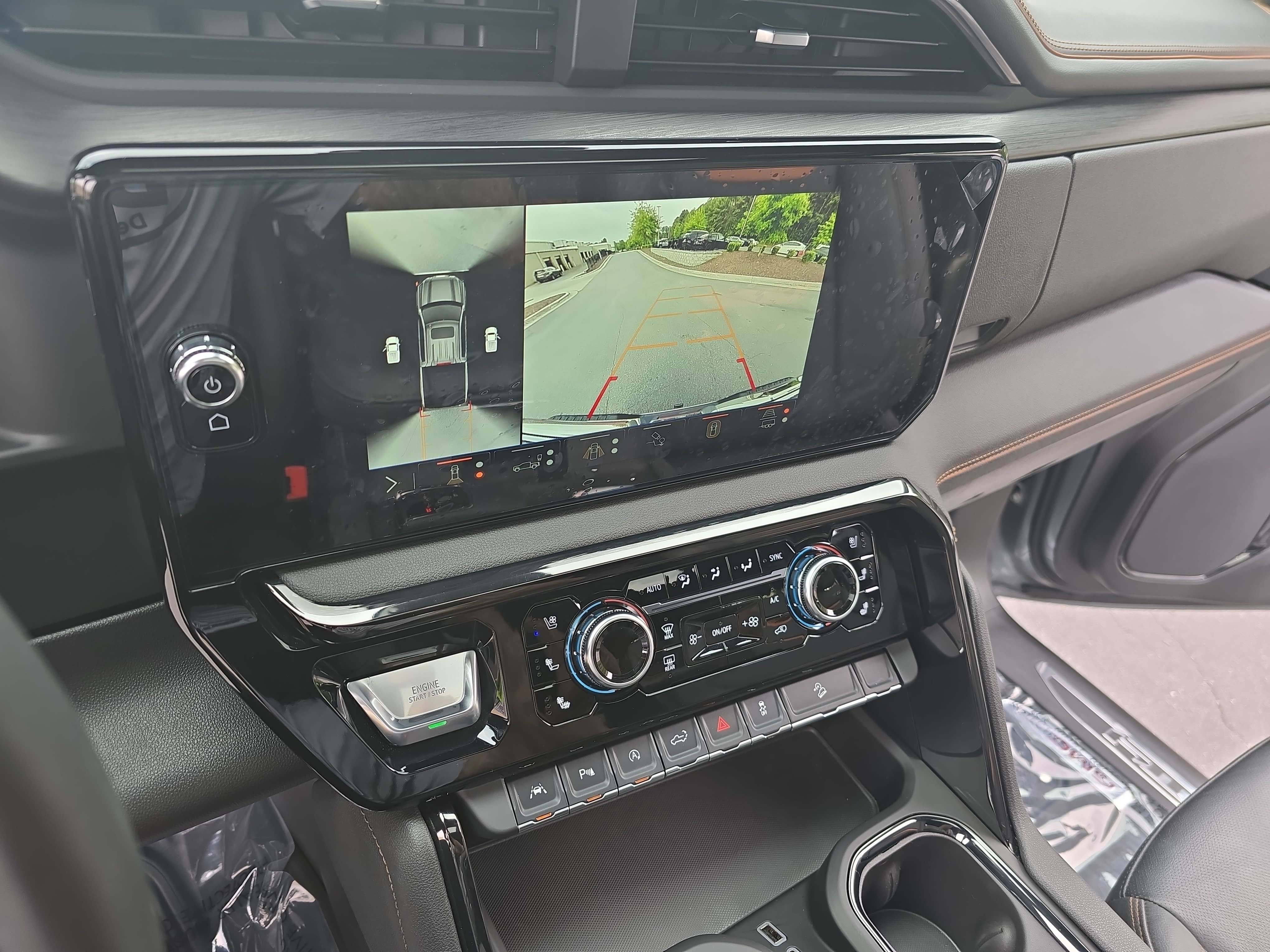 Used 2025 GMC Sierra 1500 AT4 w/ AT4 Premium Package AWD/4WD image 25