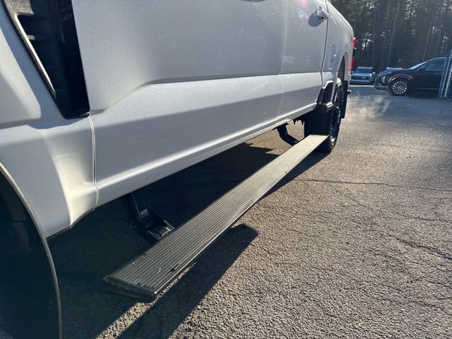 Used 2023 Ford F250 Lariat w/ Sport Appearance Package image 9
