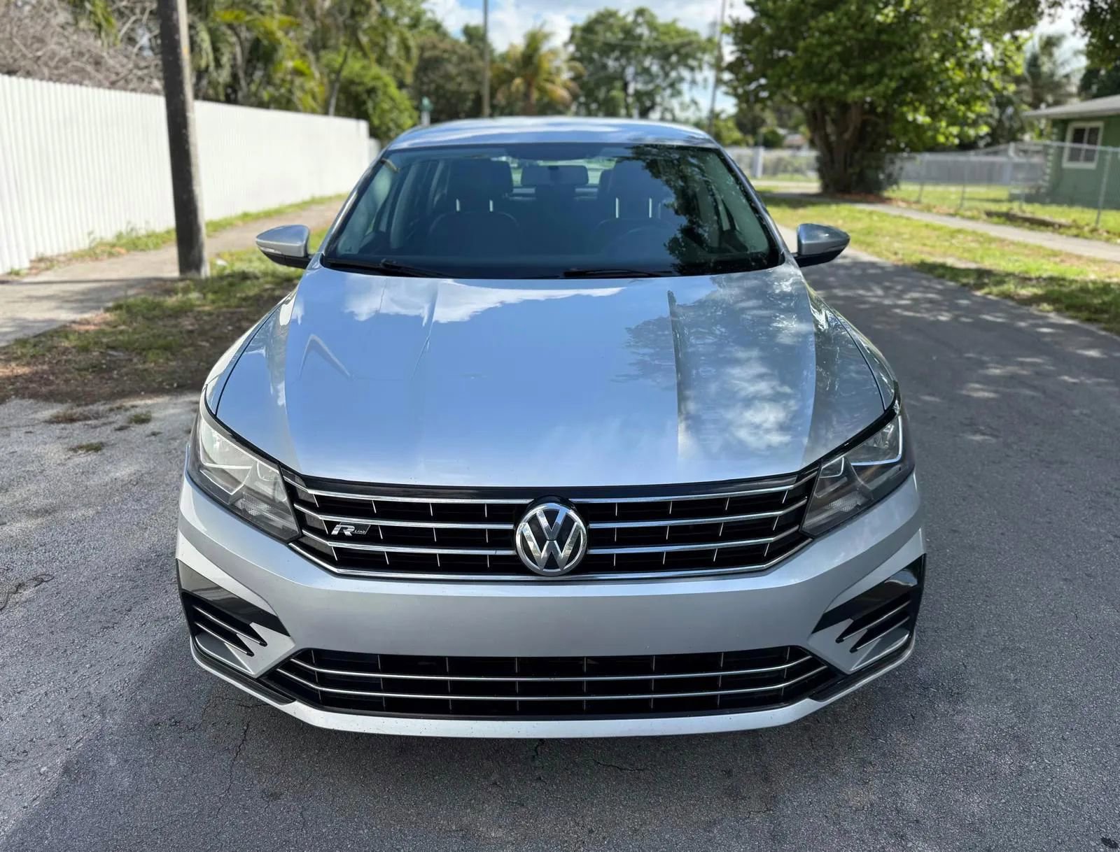 Used 2016 Volkswagen Passat 1.8T R-Line FWD image 5