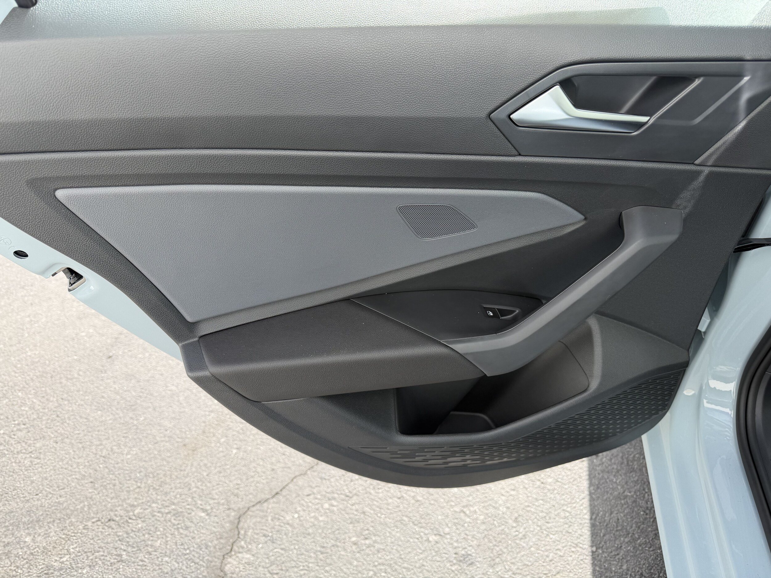 New 2027 Volkswagen Jetta SE FWD image 23