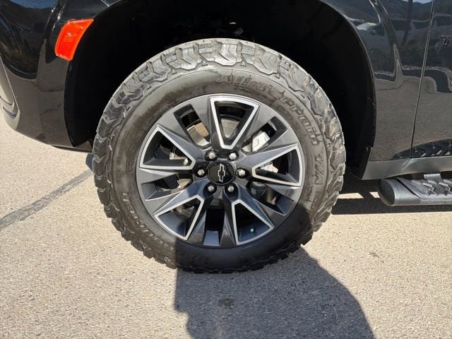 Certified 2024 Chevrolet Tahoe Z71 w/ Z71 Off-Road Package AWD/4WD image 27