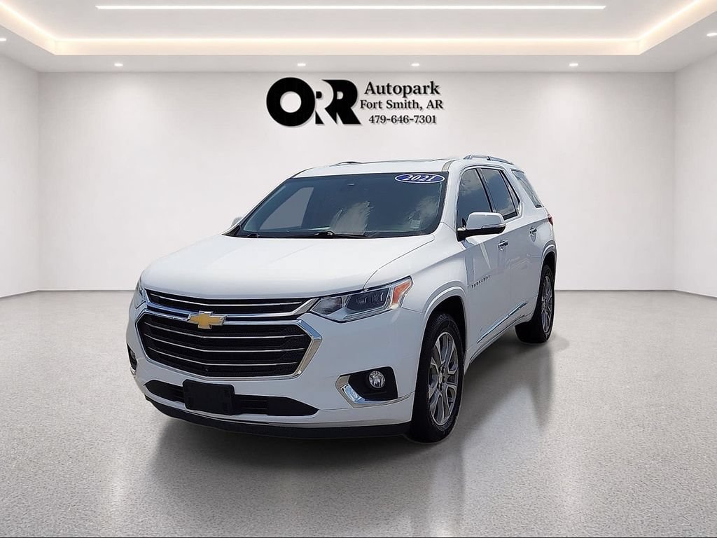 Used 2021 Chevrolet Traverse Premier w/ LPO, Floor Liner Package AWD/4WD image 2