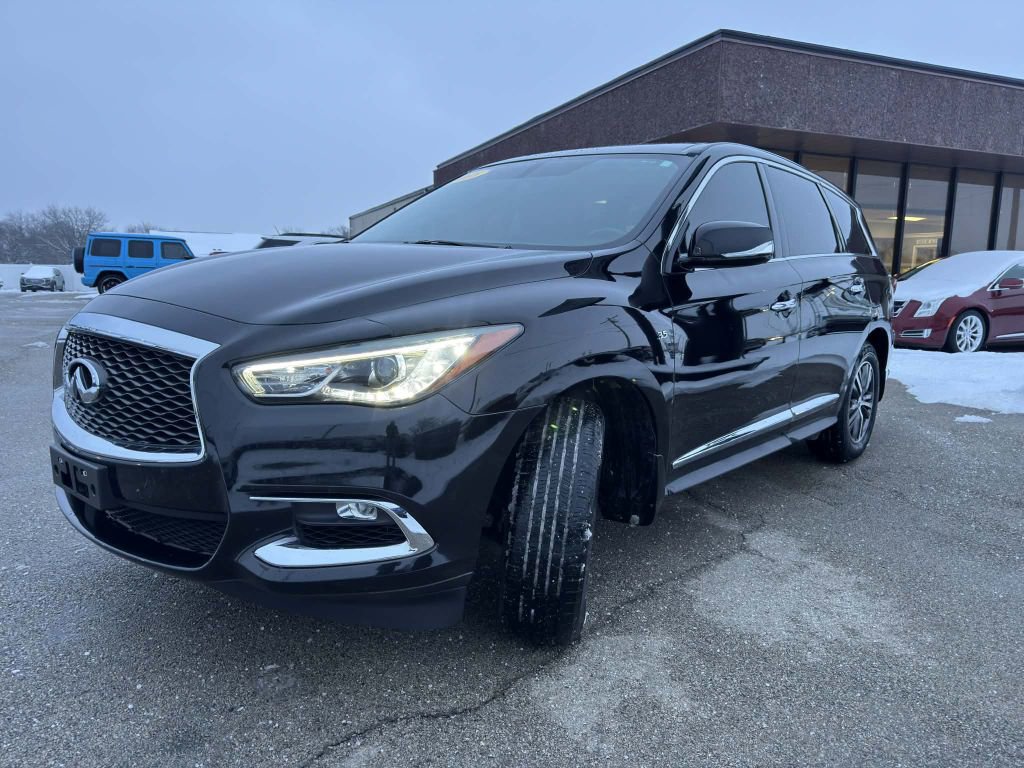 Used 2018 INFINITI QX60 FWD image 4